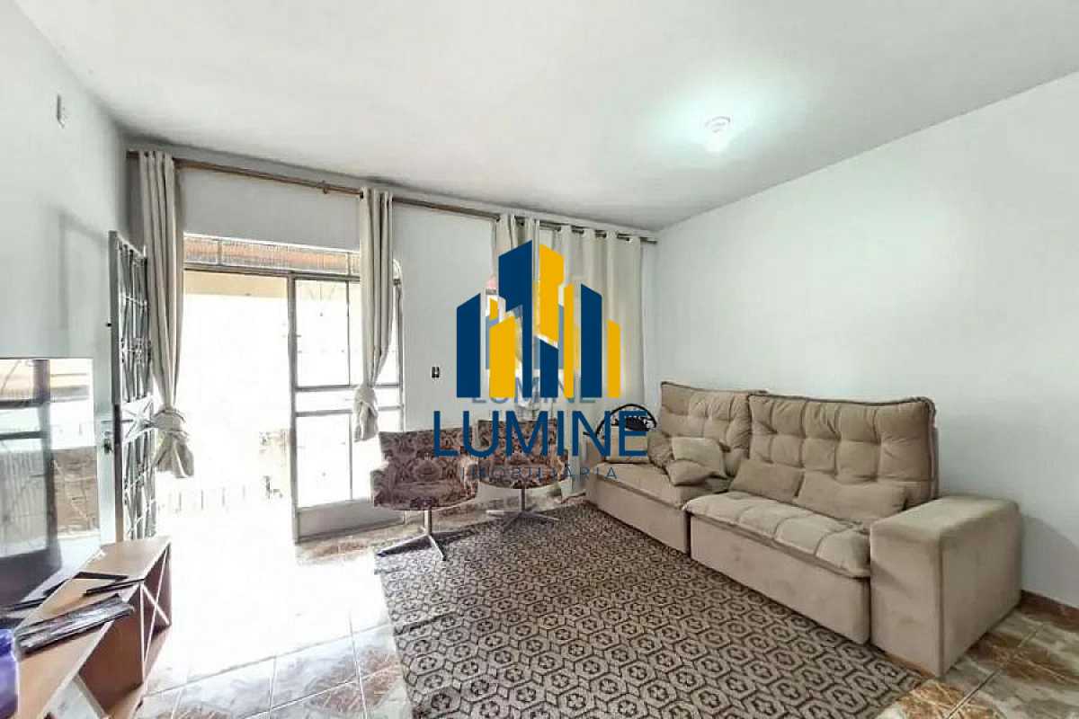 Casa, 3 quartos, 200 m² - Foto 1