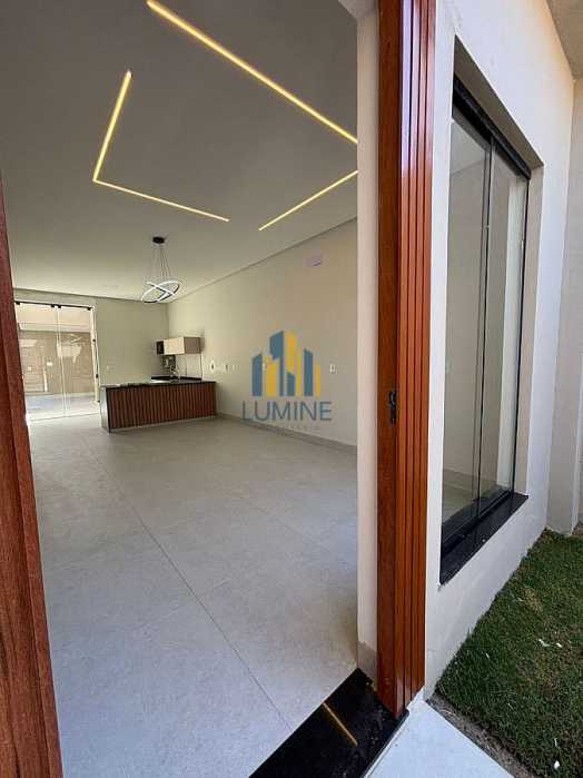 Casa, 3 quartos, 195 m² - Foto 2
