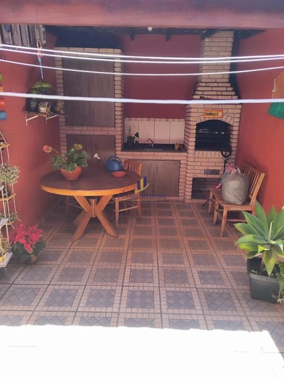 Casa, 3 quartos, 127 m² - Foto 1