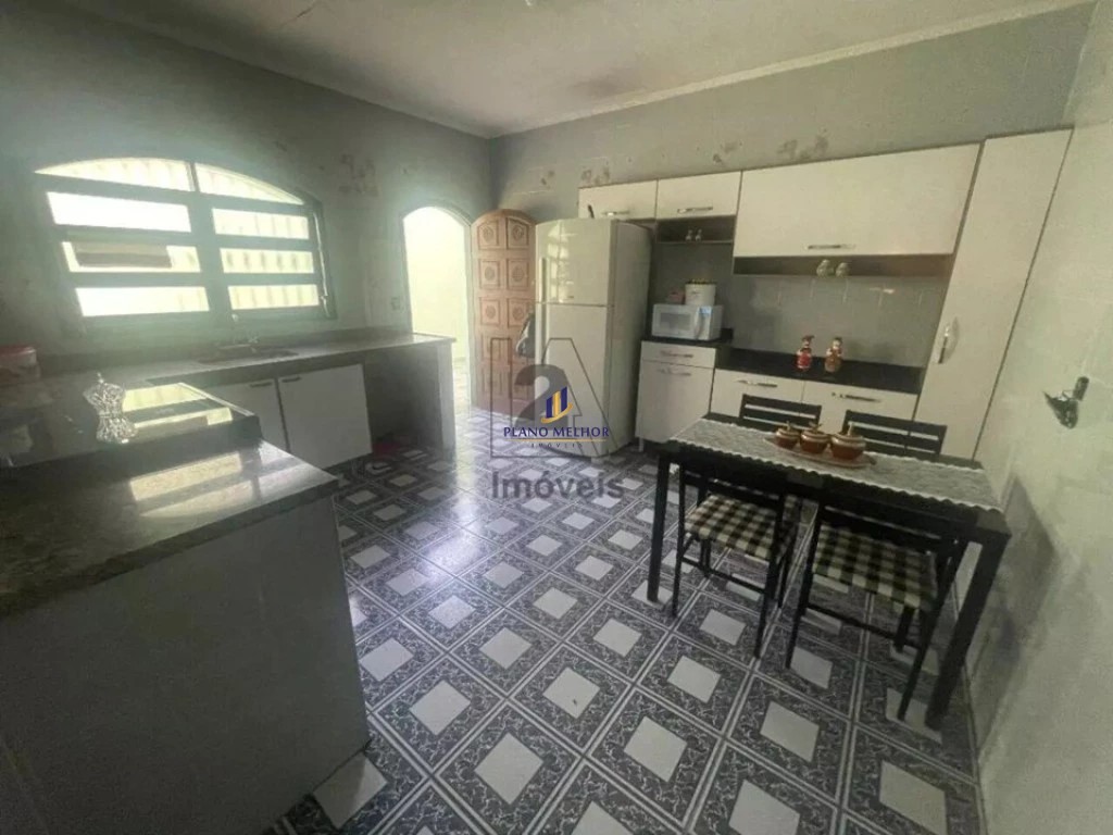 Casa, 3 quartos, 150 m² - Foto 2