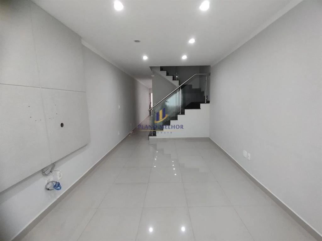 Casa, 3 quartos, 143 m² - Foto 1