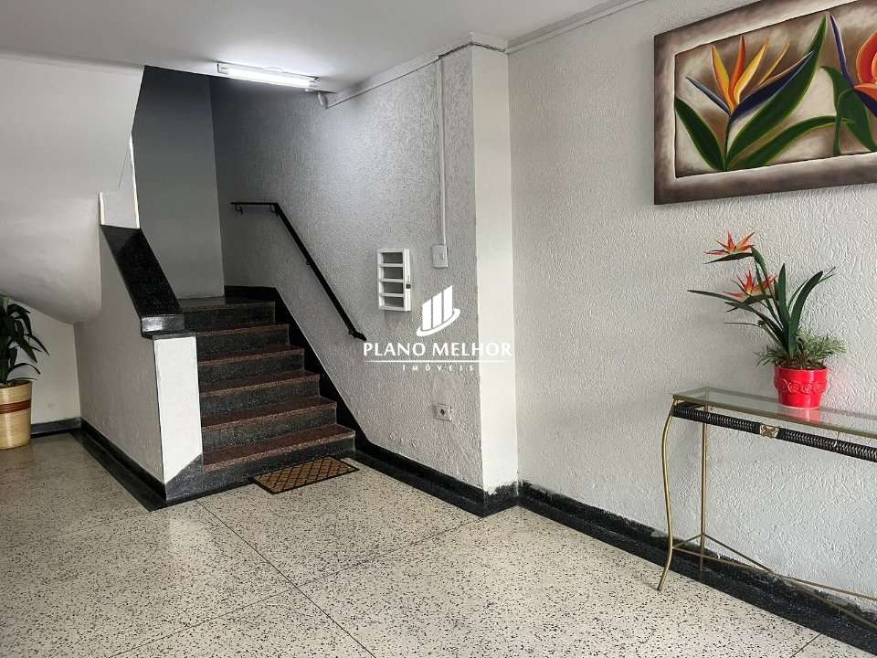 Apartamento, 2 quartos, 74 m² - Foto 2