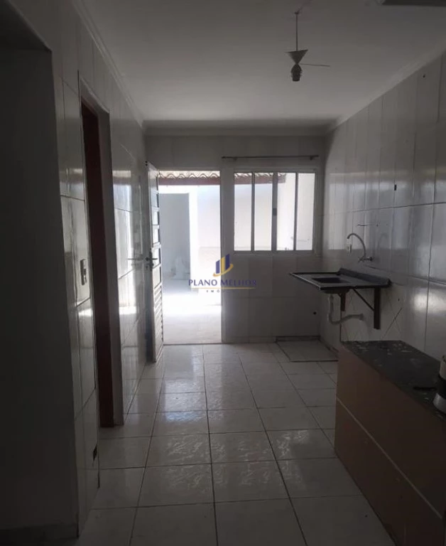 Casa, 3 quartos, 80 m² - Foto 2