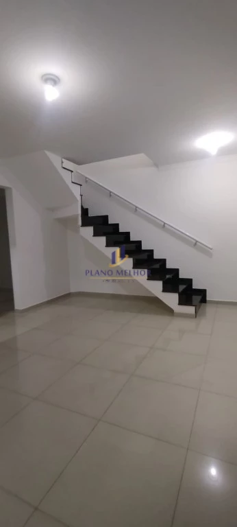 Casa, 2 quartos, 70 m² - Foto 2
