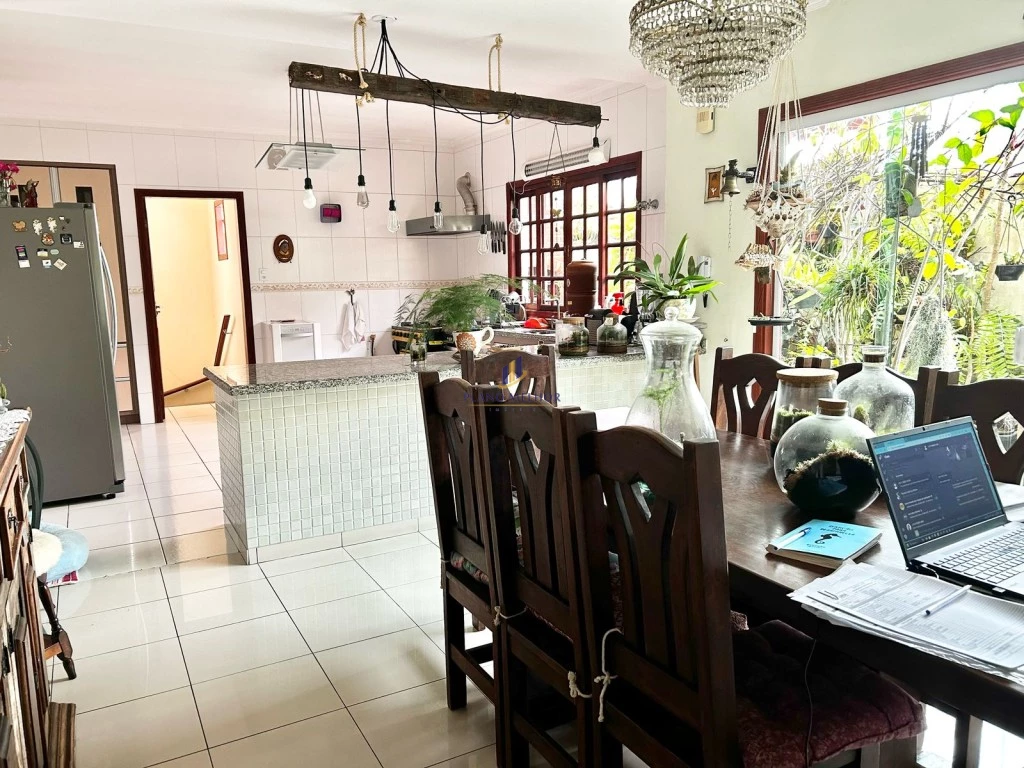 Casa, 3 quartos, 218 m² - Foto 23