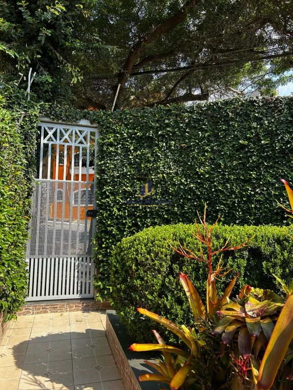 Casa, 3 quartos, 218 m² - Foto 40