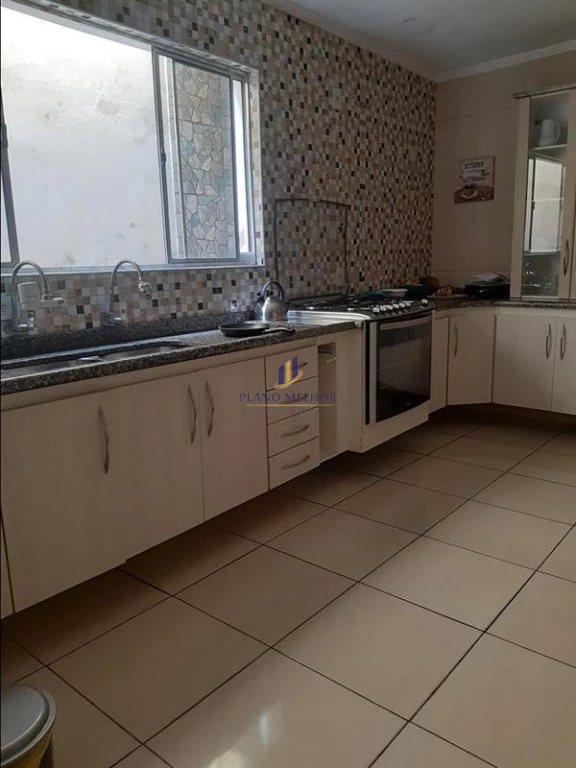 Casa, 3 quartos, 240 m² - Foto 20