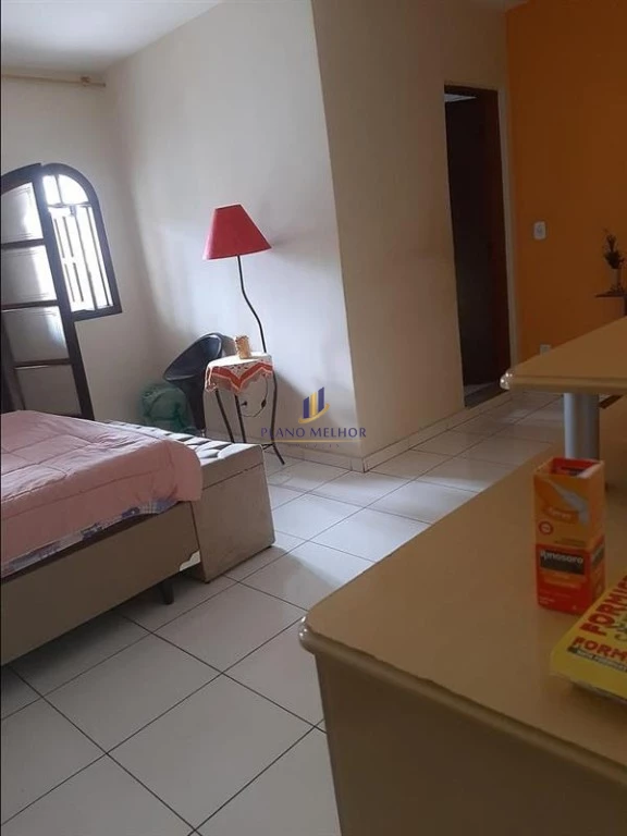 Casa, 3 quartos, 240 m² - Foto 8