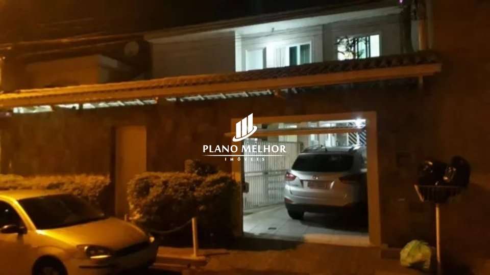 Casa, 3 quartos, 210 m² - Foto 2