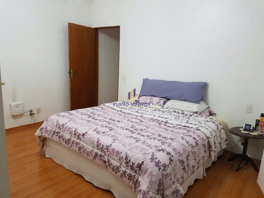 Casa, 4 quartos, 200 m² - Foto 11