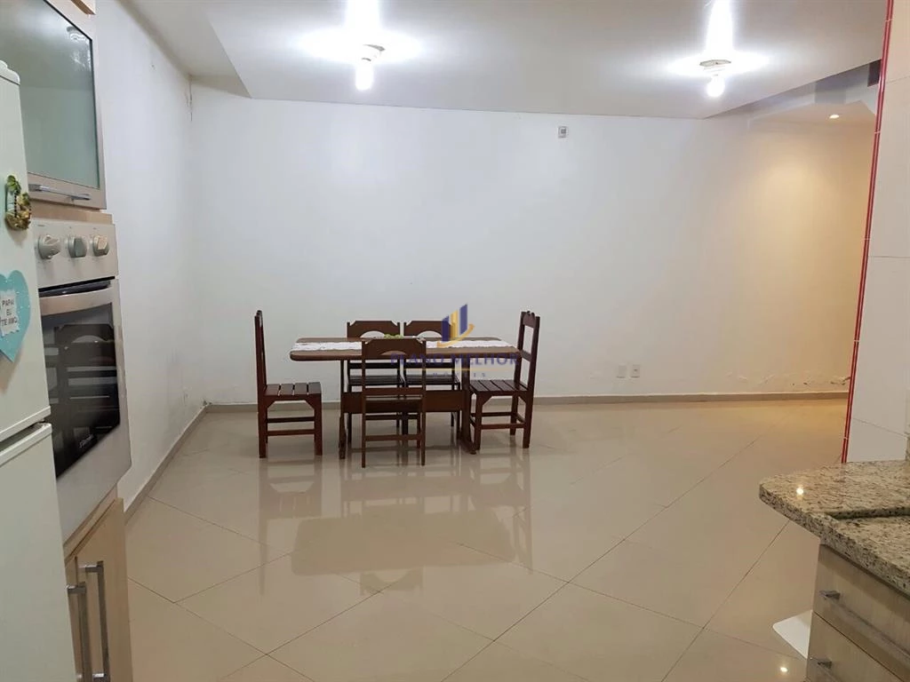 Casa, 4 quartos, 200 m² - Foto 6