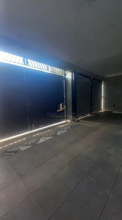 Casa, 3 quartos, 241 m² - Foto 1