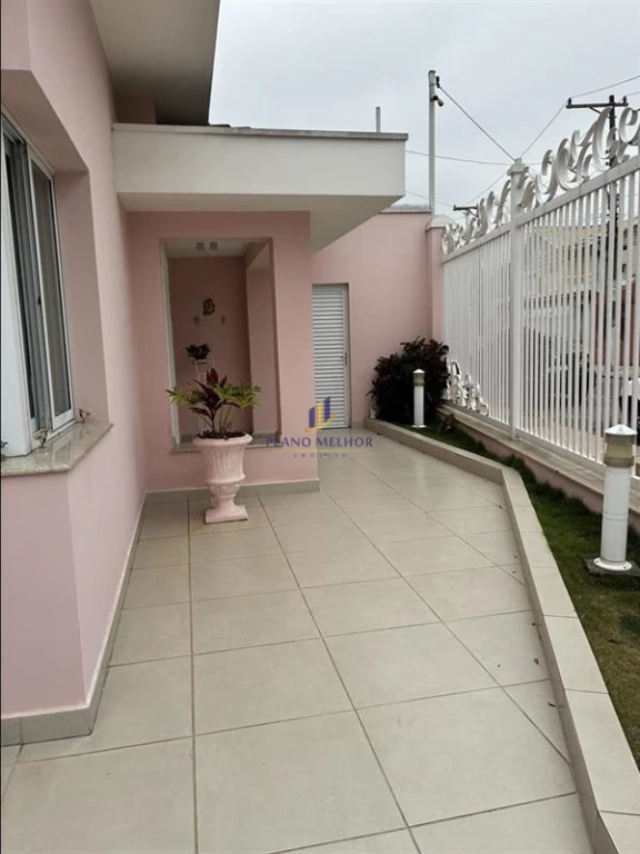 Casa, 3 quartos, 285 m² - Foto 9