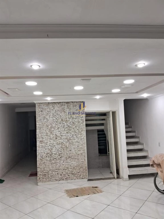 Casa, 3 quartos, 280 m² - Foto 2