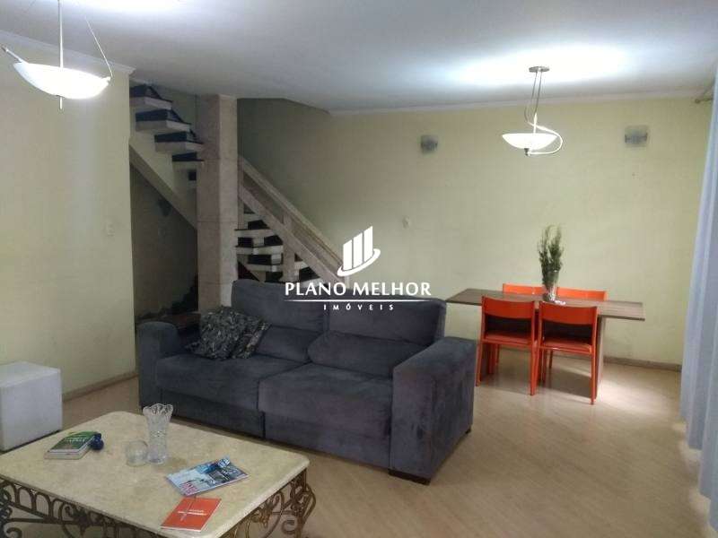 Casa, 3 quartos, 230 m² - Foto 2