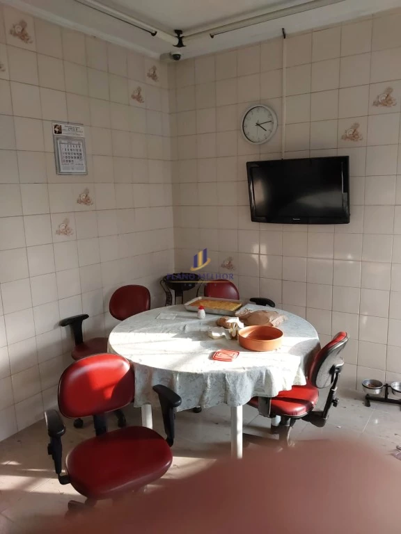 Casa, 2 quartos, 200 m² - Foto 7
