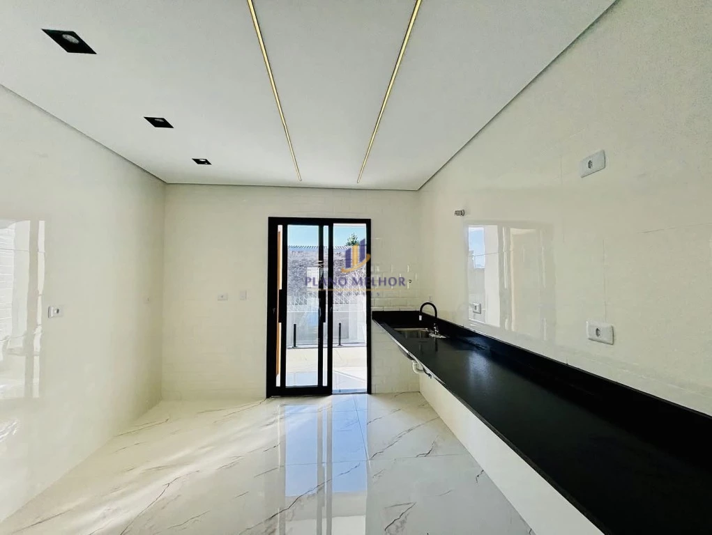 Casa, 3 quartos, 180 m² - Foto 4