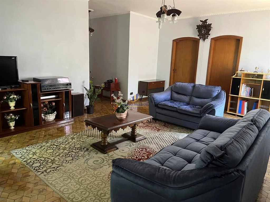 Casa, 3 quartos, 231 m² - Foto 2