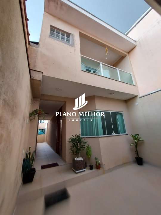 Casa, 3 quartos, 240 m² - Foto 1