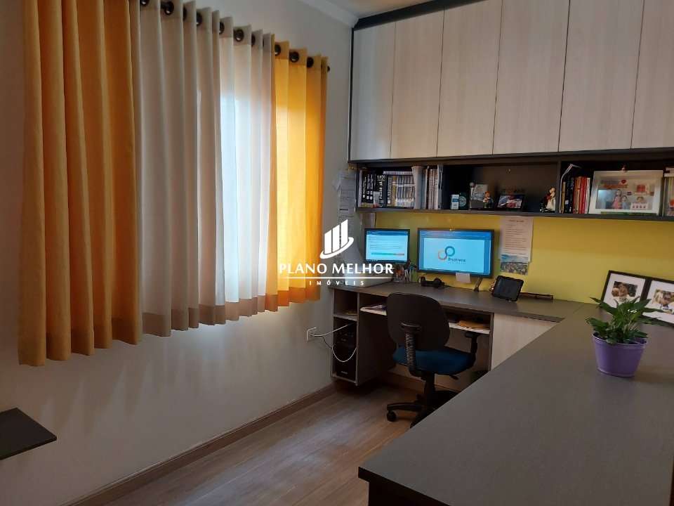 Casa, 3 quartos, 240 m² - Foto 4