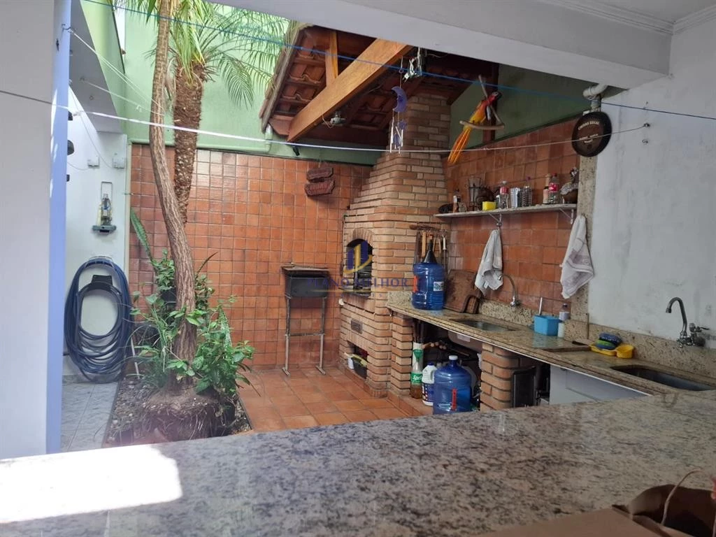Casa, 3 quartos, 216 m² - Foto 21