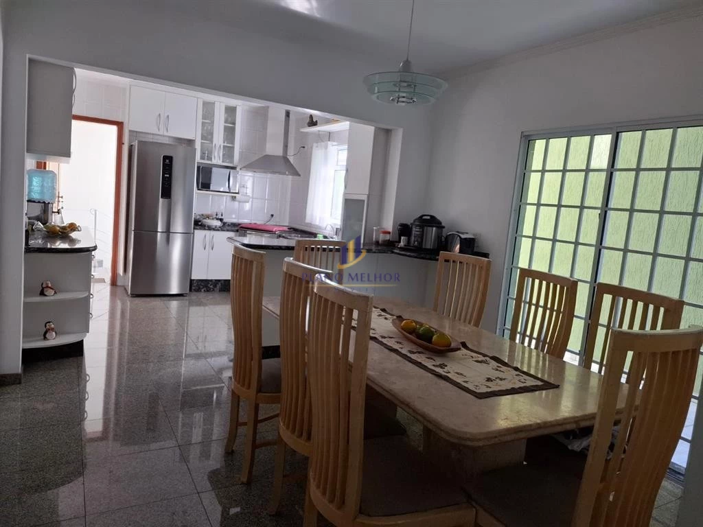 Casa, 3 quartos, 216 m² - Foto 9
