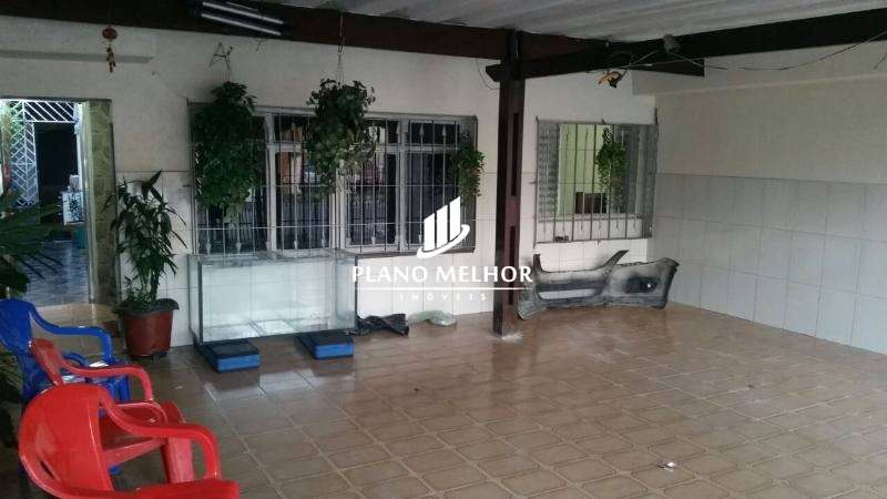Casa, 6 quartos, 200 m² - Foto 2