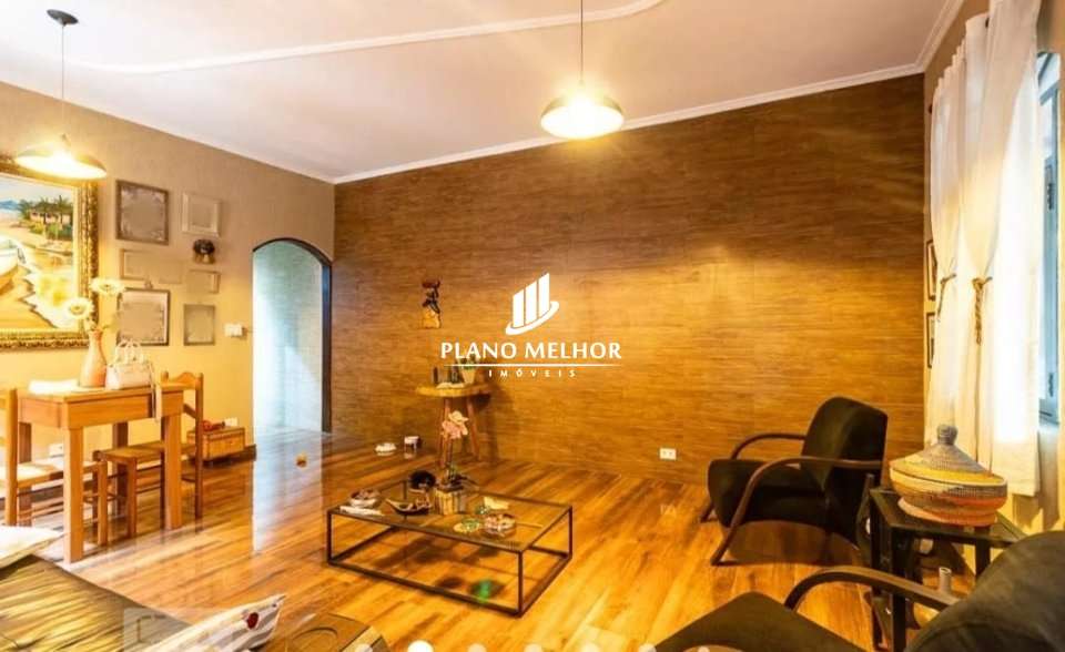 Casa, 4 quartos, 216 m² - Foto 1
