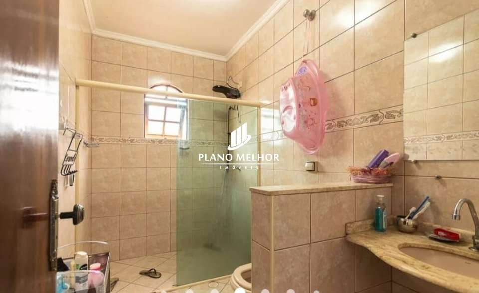 Casa, 4 quartos, 216 m² - Foto 2
