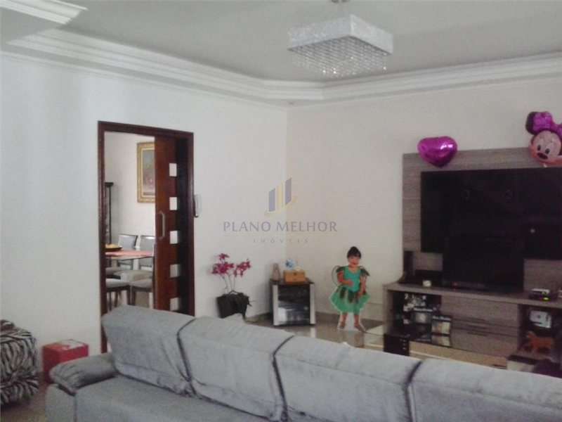 Casa, 3 quartos, 260 m² - Foto 27