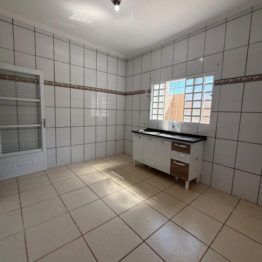 Casa, 2 quartos, 129 m² - Foto 2