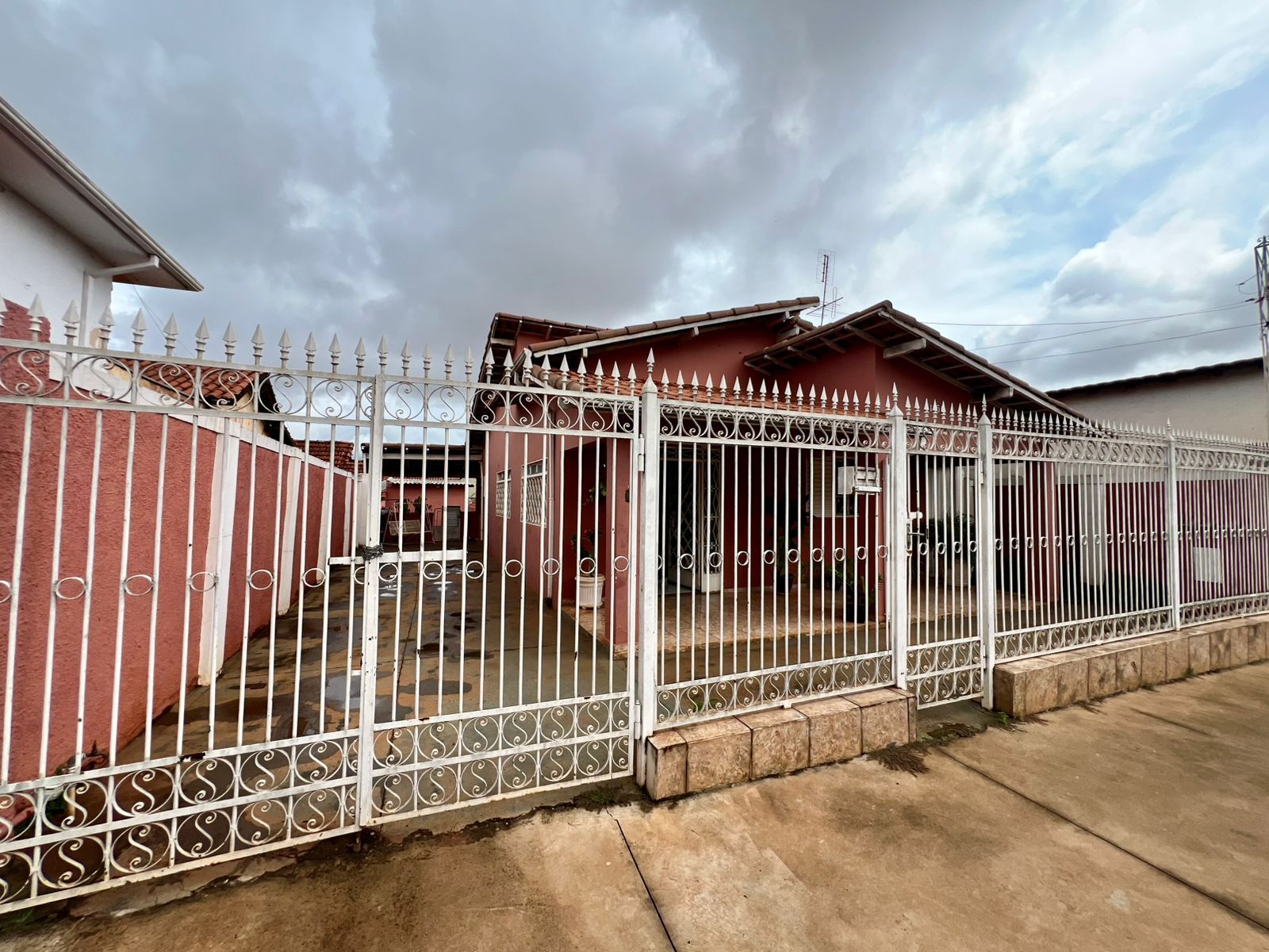 Casa, 2 quartos, 90 m² - Foto 1