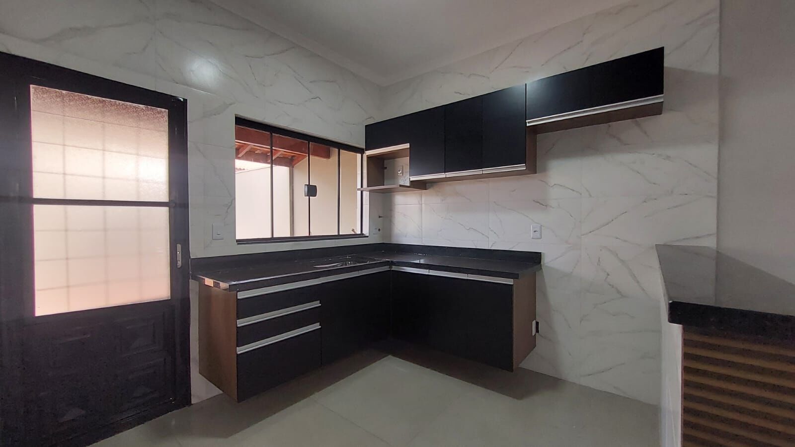 Casa, 2 quartos, 72 m² - Foto 2