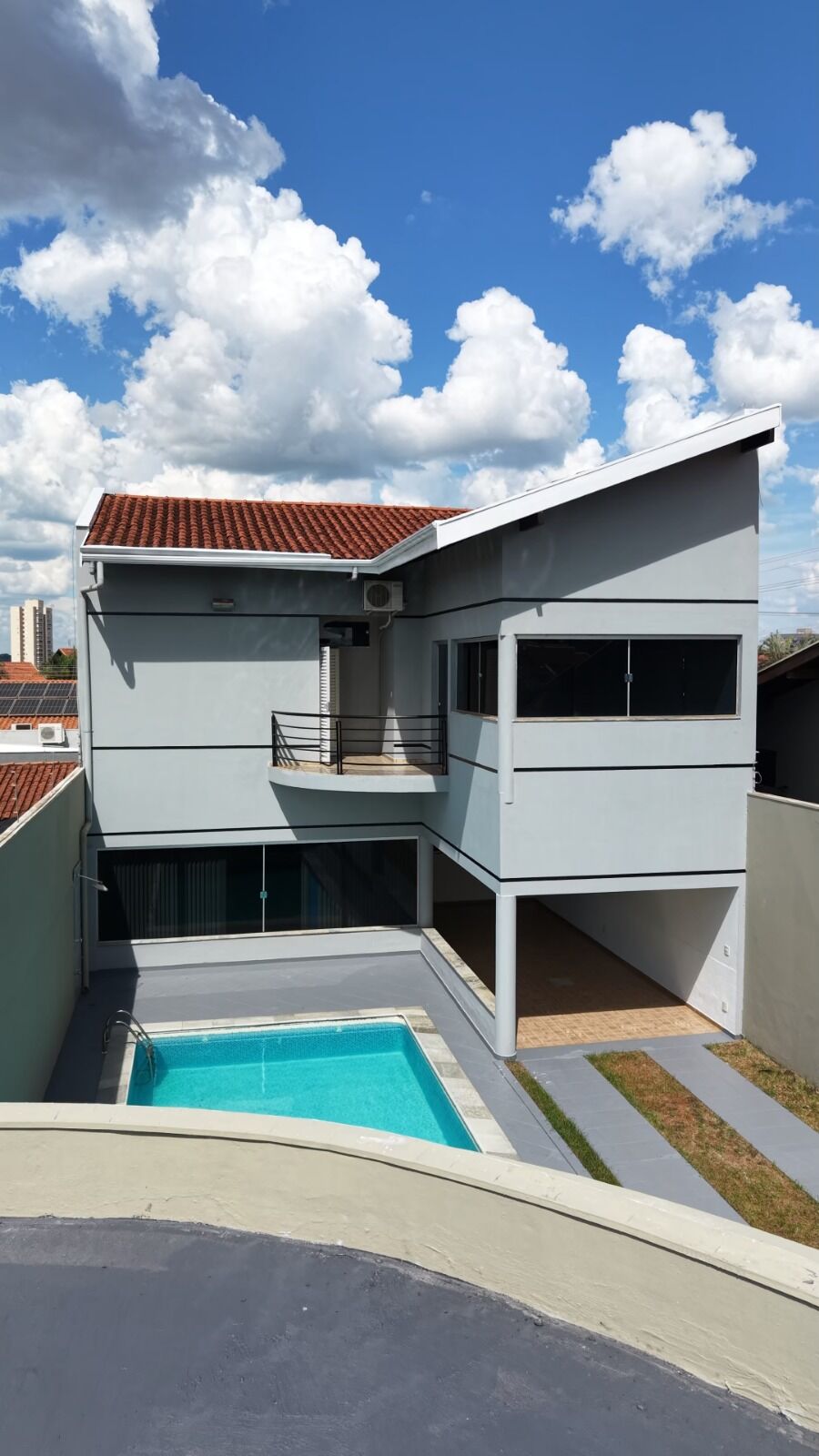Casa, 3 quartos, 294 m² - Foto 1