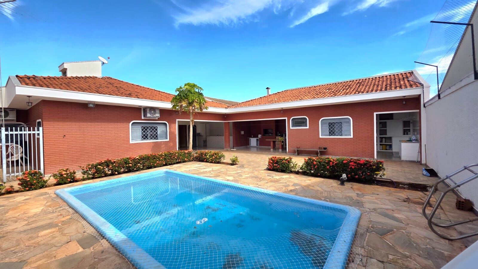 Casa, 4 quartos, 320 m² - Foto 17