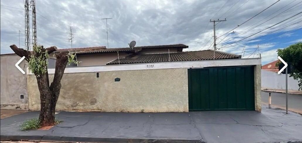 Casa, 2 quartos, 171 m² - Foto 1