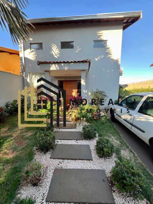 Casa, 4 quartos, 195 m² - Foto 1
