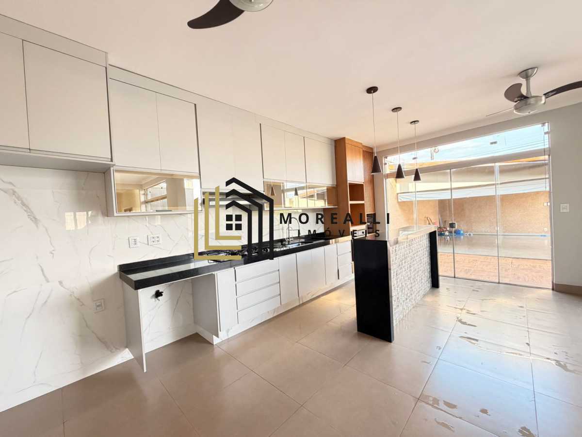 Casa, 2 quartos, 146 m² - Foto 1