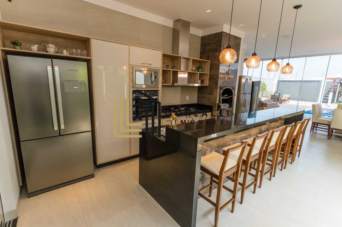 Casa, 3 quartos, 215 m² - Foto 14