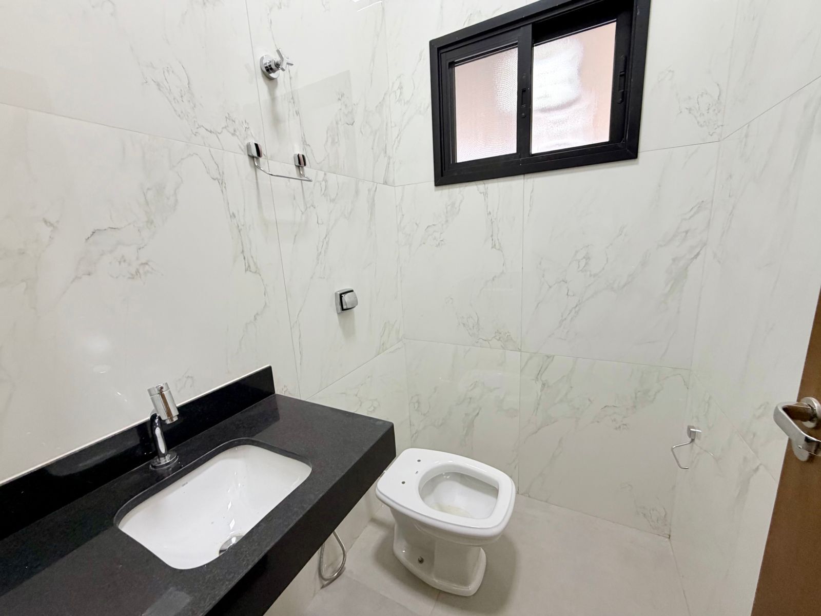 Casa, 3 quartos, 315 m² - Foto 8