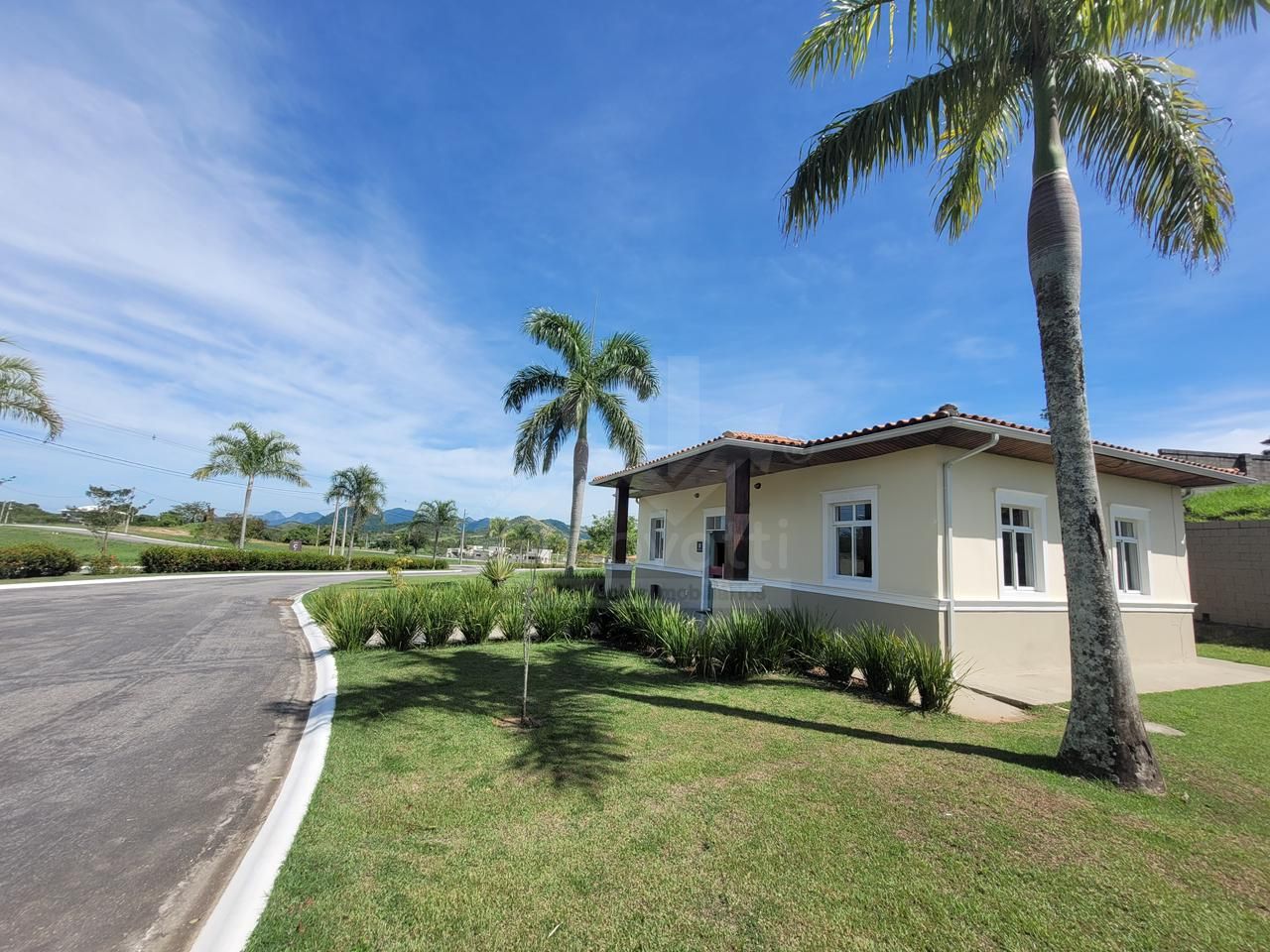 Terreno, 387 m² - Foto 1