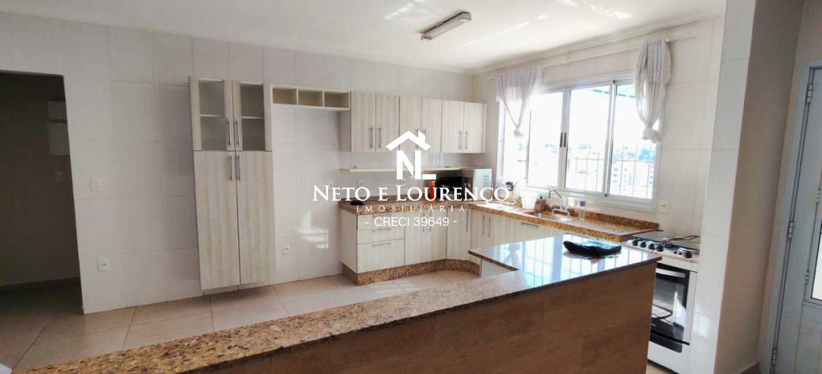Casa, 3 quartos, 186 m² - Foto 1