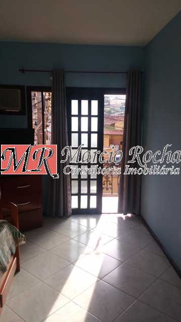 Casa de Condomínio à venda com 4 quartos, 280m² - Foto 18