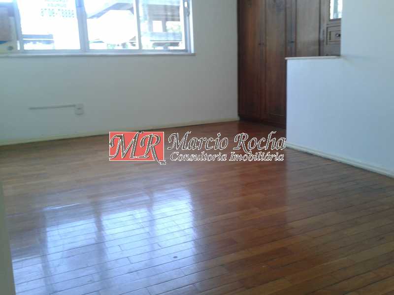 Casa de Condomínio para alugar com 3 quartos, 144m² - Foto 7