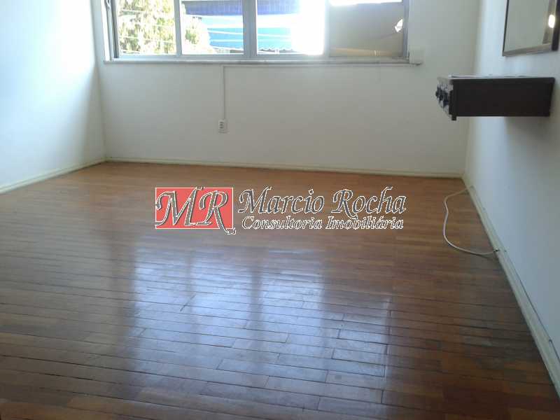 Casa de Condomínio para alugar com 3 quartos, 144m² - Foto 8