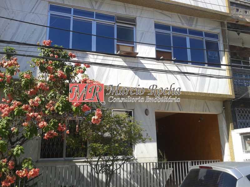 Casa de Condomínio para alugar com 3 quartos, 144m² - Foto 1