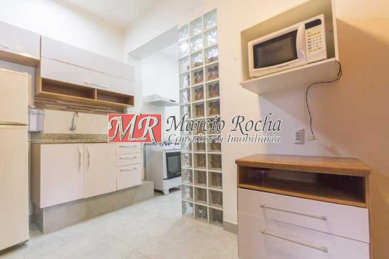 Apartamento à venda com 2 quartos, 60m² - Foto 11