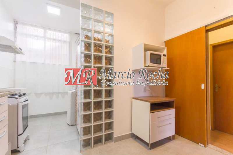 Apartamento à venda com 2 quartos, 60m² - Foto 12