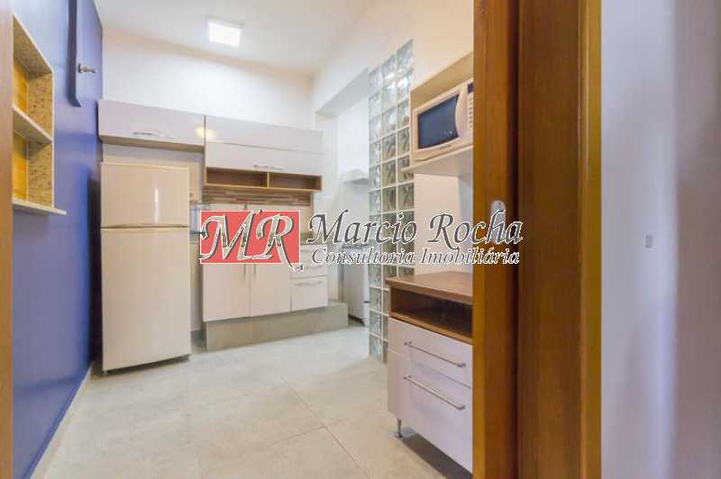 Apartamento à venda com 2 quartos, 60m² - Foto 15