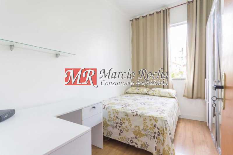 Apartamento à venda com 2 quartos, 60m² - Foto 18